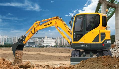 hyundai 60 mini excavator|hyundai 60 excavator specs.